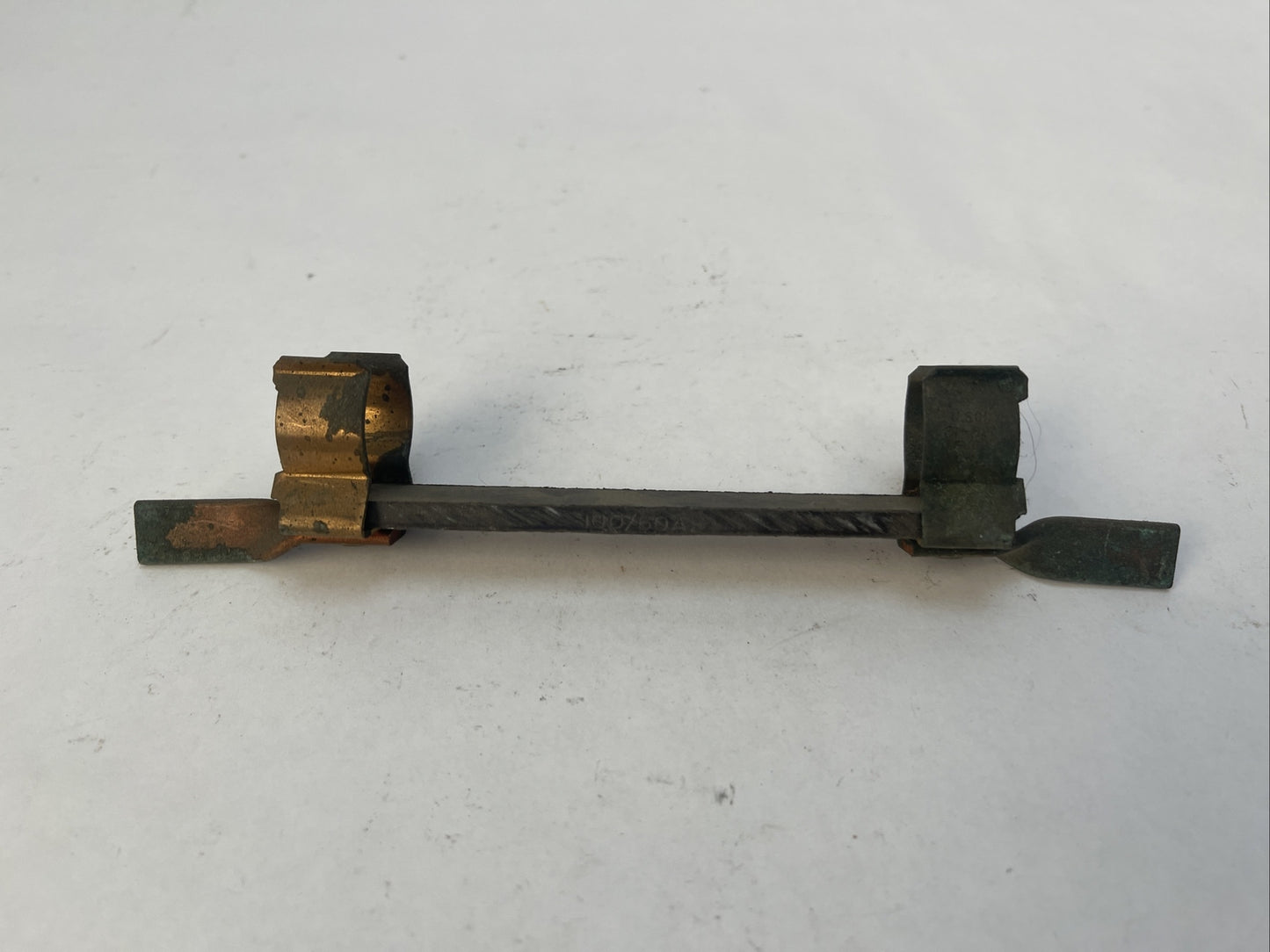 HOLUB 100/60A FUSE REDUCER ILSCO C-13 31-60A 600V FUSE CLIP