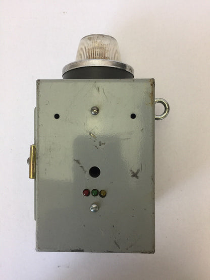 STRATOLITE #105 SAE-R(2)-72 D.O.T. PM-392 ENCLOSURE