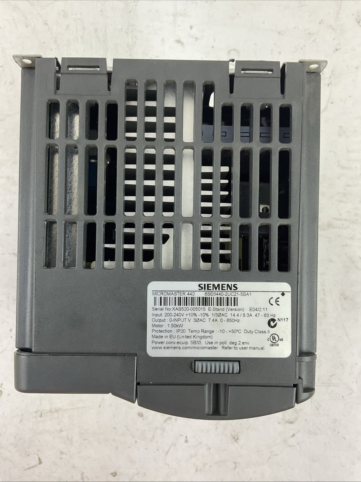 SIEMENS 1P 6SE6440-2UC21-5BA1 AC DRIVE MICROMASTER 440