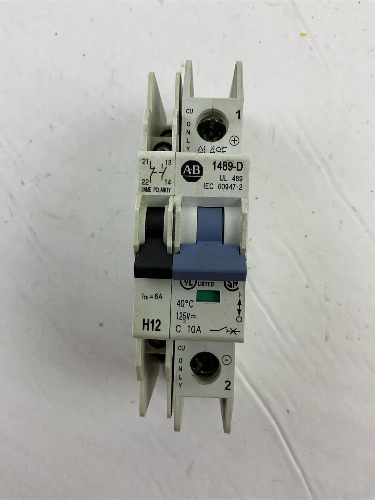 ALLEN BRADLEY 1489-D1C100 SER A CIRCUIT BREAKER 125VDC 10A 1489-ABH12