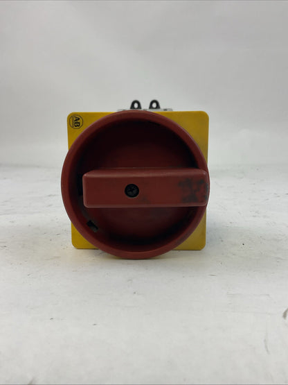 ALLEN BRADLEY 194E-A160-1753 LOAD SWITCH 600VAC 200A 3PH 60HP