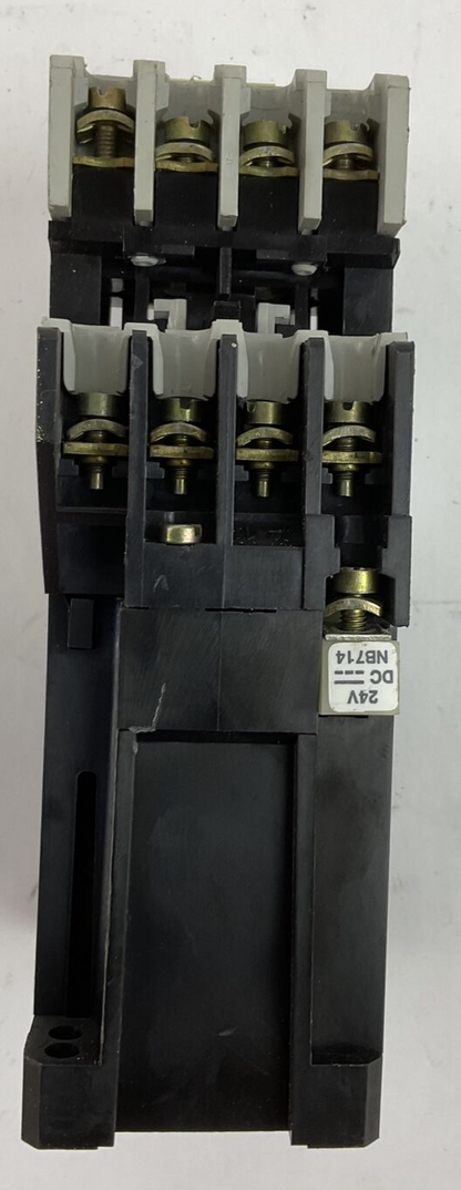 ALLEN BRADLEY 700DC-F400* SER C CONTACTOR 600VAC 300VDC 10A COIL 24VDC 195-FA40