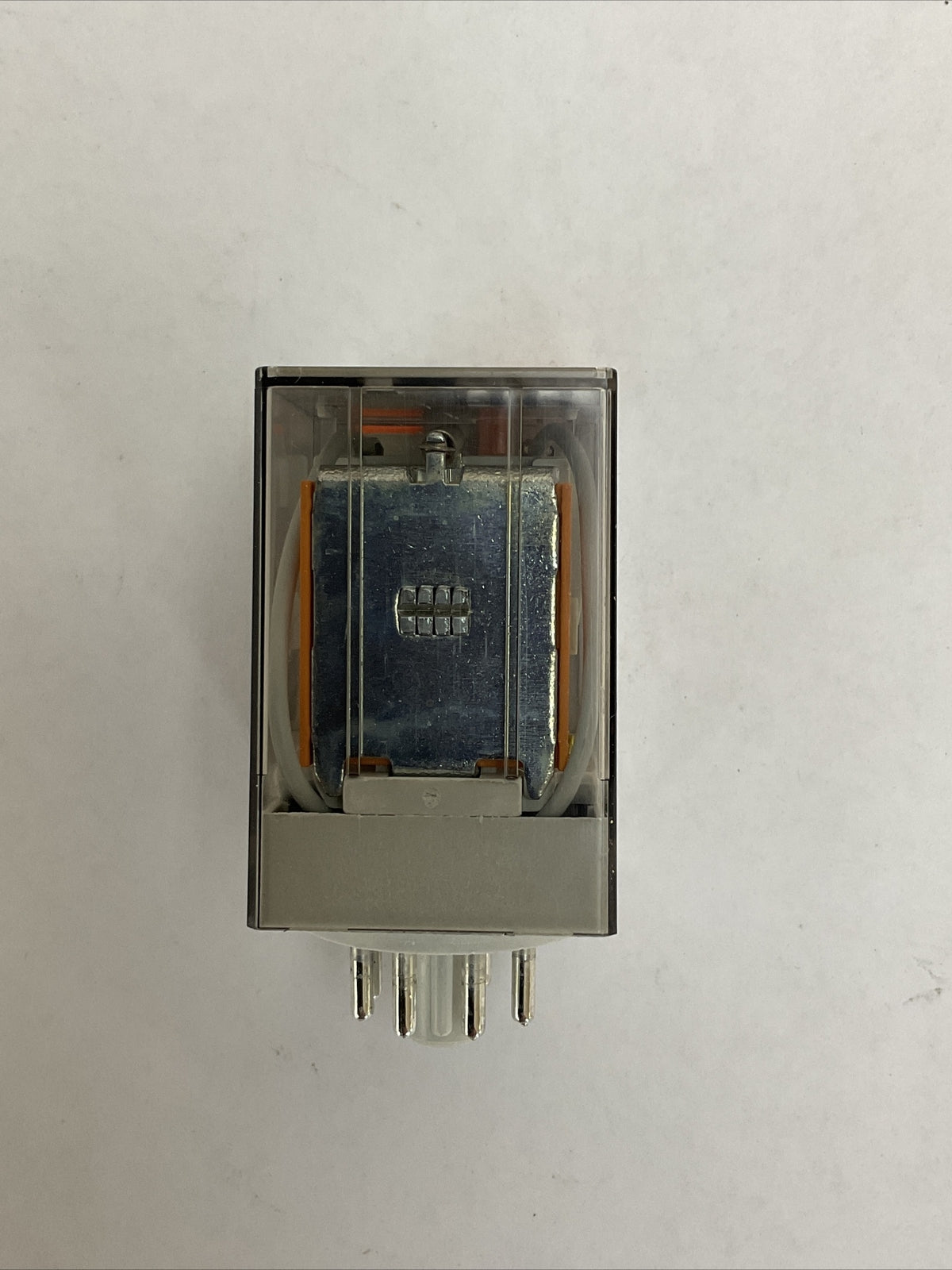ALLEN BRADLEY 700-HA32A1-3 SER D RELAY 10A 2 C/O (DPDT) 120VAC 50/60HZ