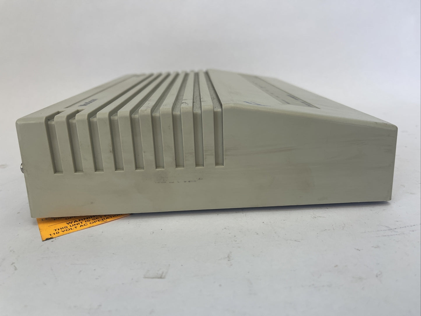 AEG MODICON NW-BM85-000 MODBUS PLUS 110VAC