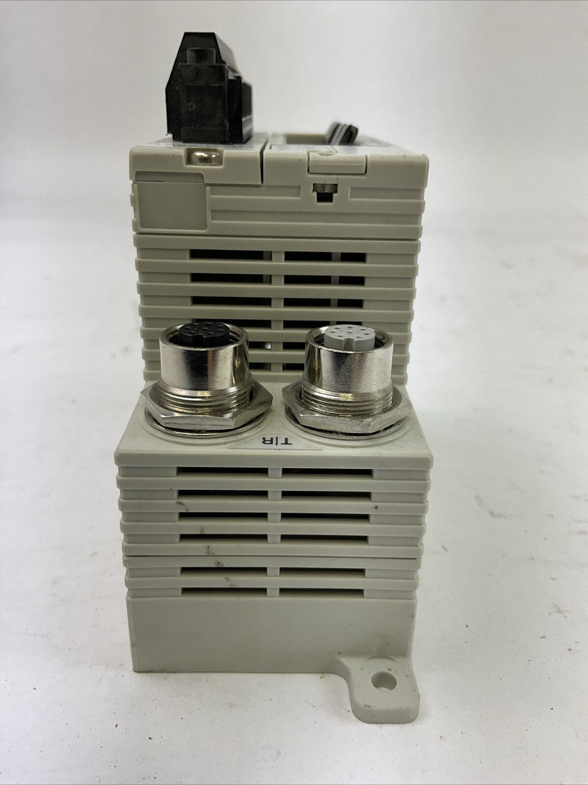 KEYENCE SL-R11E SAFETY CONTROL UNIT 24VDC 100mA