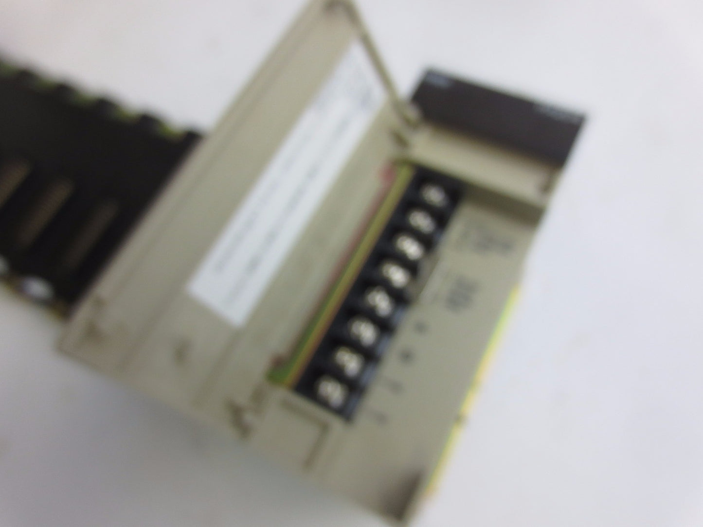 OMRON CS1W-BC103 + C200HW-PA204 PLC BASE UNIT + POWER SUPPLY + CS1W-ID231