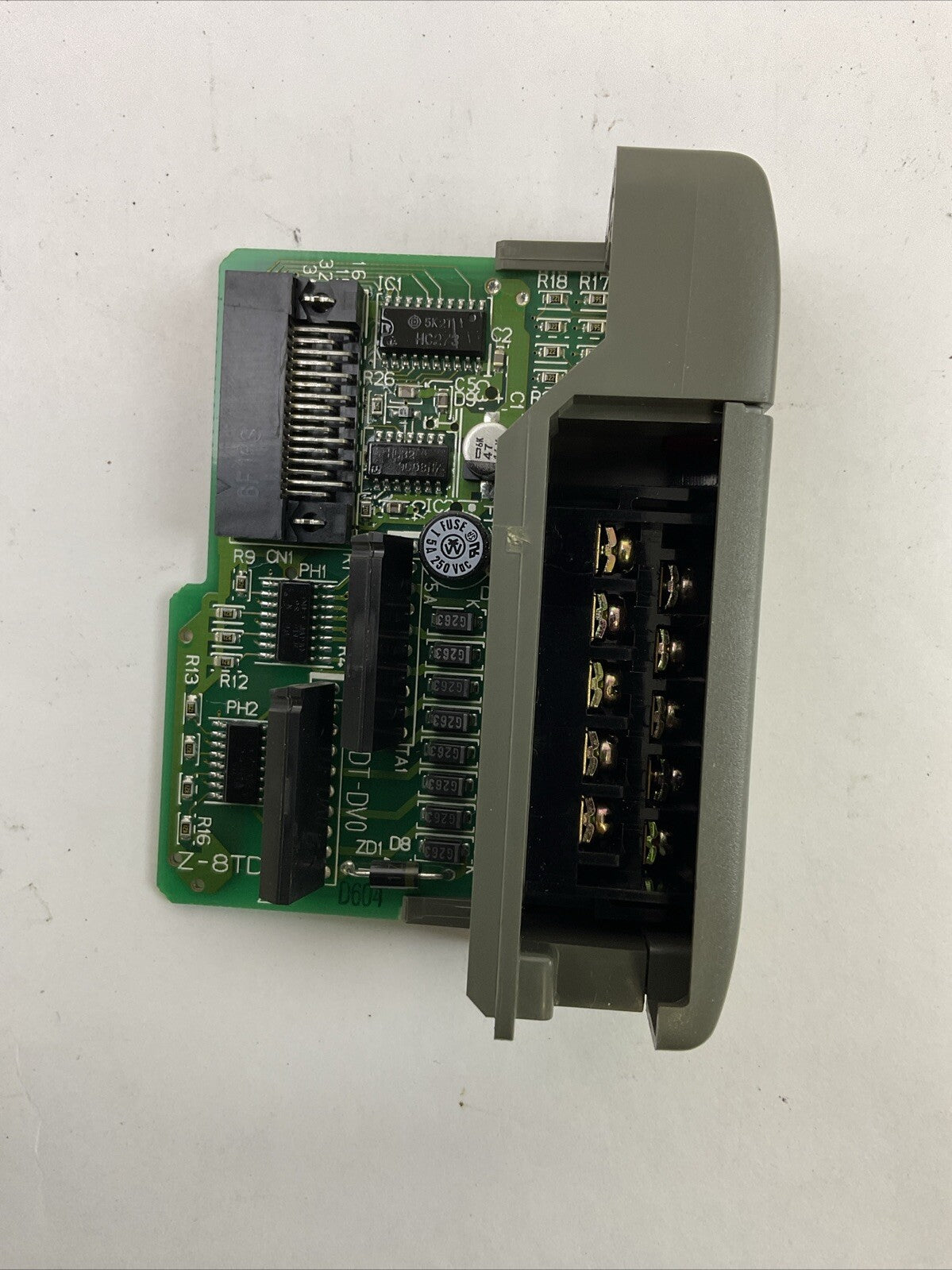 Z-8TD1 OUTPUT MODULE 12-24VDC
