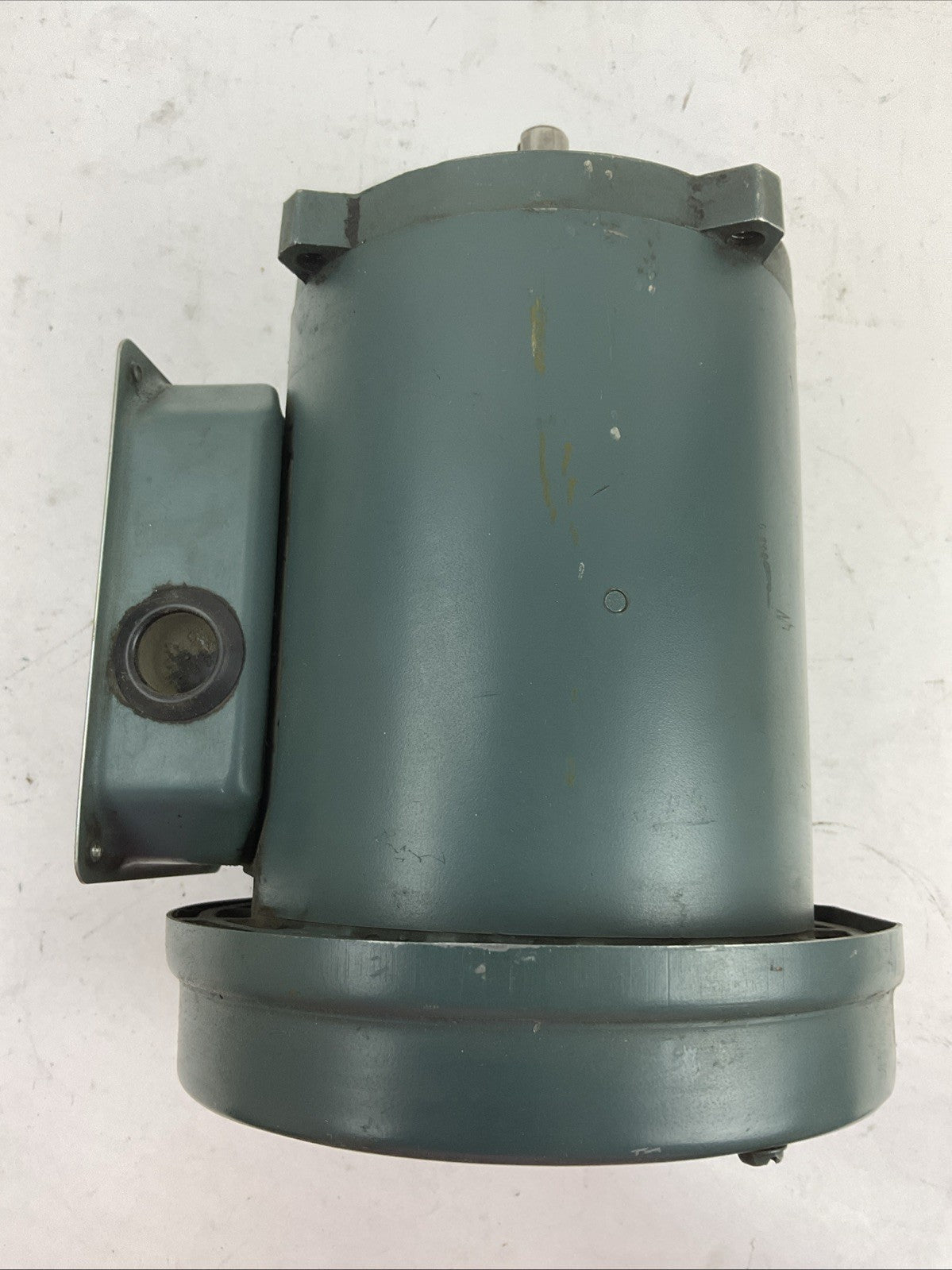 RELIANCE ELECTRIC S-2000 P56H1441Z AC MOTOR 1HP 1725RPM 208-230/460-480V
