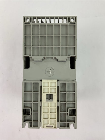 ALLEN BRADLEY 25B-D010N114 AC DRIVE FRN 1.003 SER A OUTPUT 0-460VAC