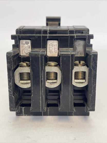 SQUARE D QOU315 CIRCUIT BREAKER 15AMP 240VAC 3POLE