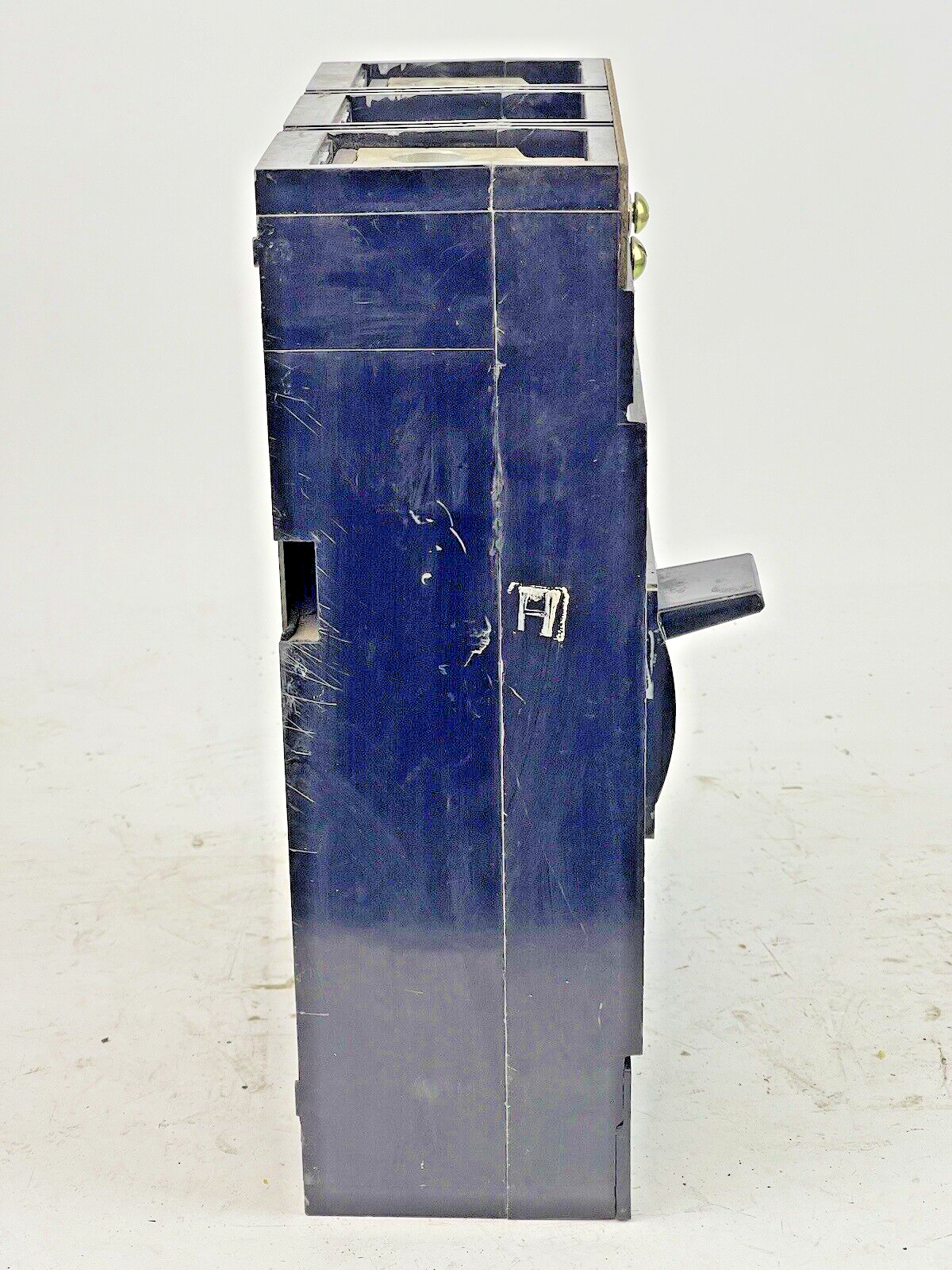 SQUARE D - MHL260008M SERIES 2 - CIRCUIT BREAKER - 800 A, 480 VAC, 3 POLE