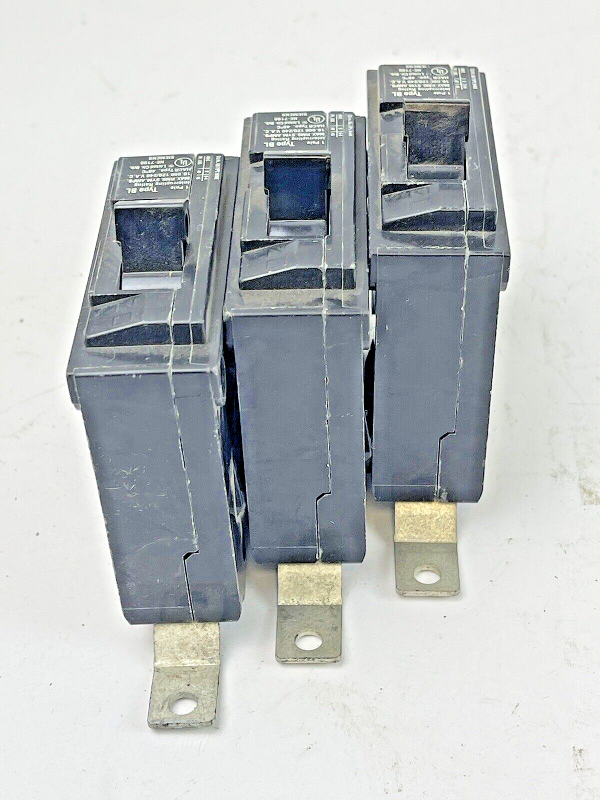 SIEMENS *LOT OF 3* - B145 - CIRCUIT BREAKERS -1 POLE, 45A, 240 VAC, 60Hz TYPE BL