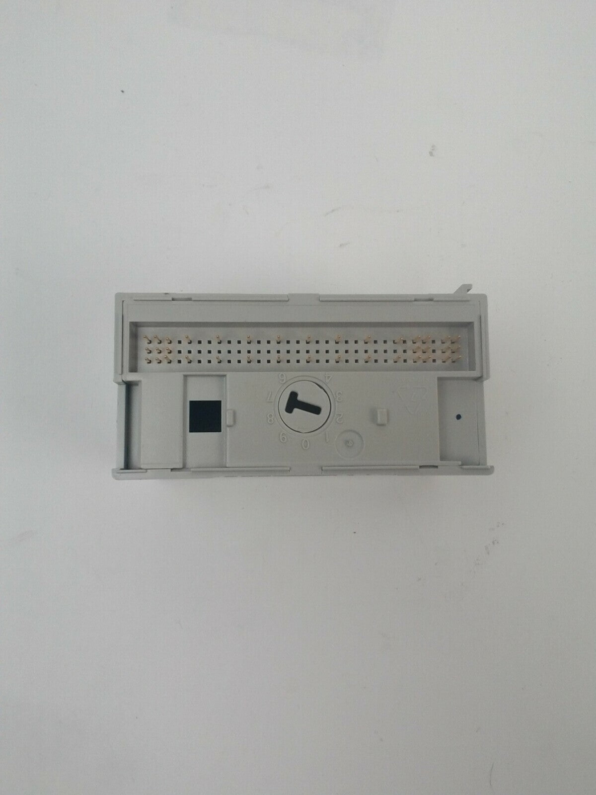 ALLEN BRADLEY 1794-0B16 FLEX I/O 24VDC SOURCE OUTPUT REV.B01 F/W REV.BLANK