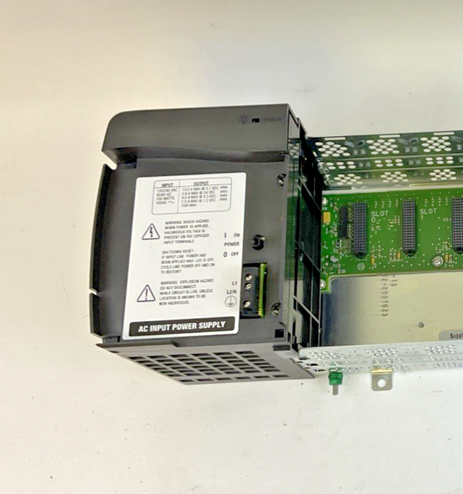 ALLEN BRADLEY 1756-PA75/B POWER SUPPLY *NO COVER*W/ 1756-A10 10 SLOT RACK