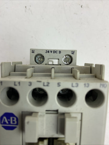ALLEN BRADLEY STARTER(100-C09D*10 CONTACTOR 24VDC COIL+193-ED1CB RELAY 1.0-5.0A)