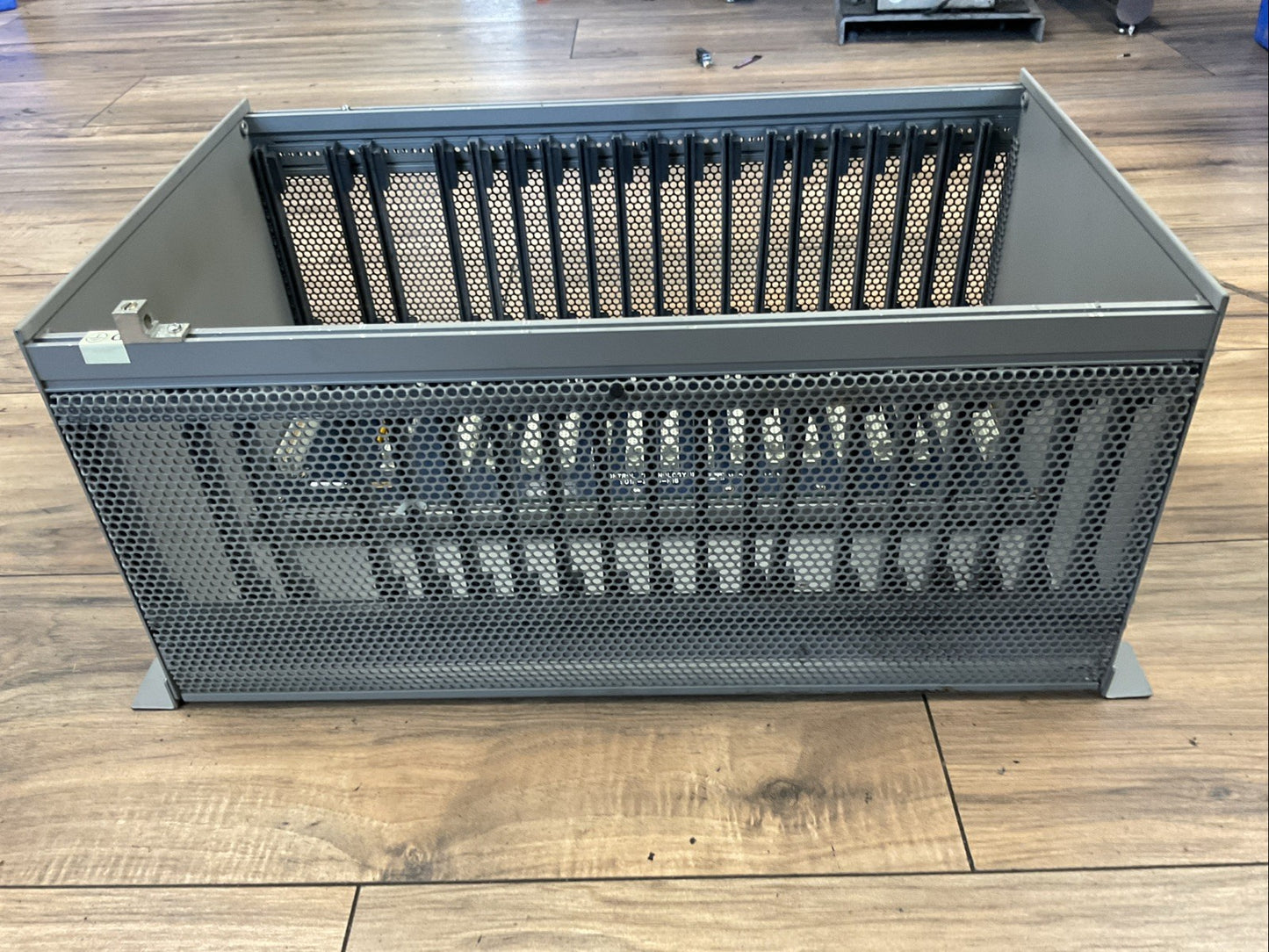 CONTROL TECHNOLOGY INC 901A-2500-R16 I/O MODULE BASE RACK 16 SLOT