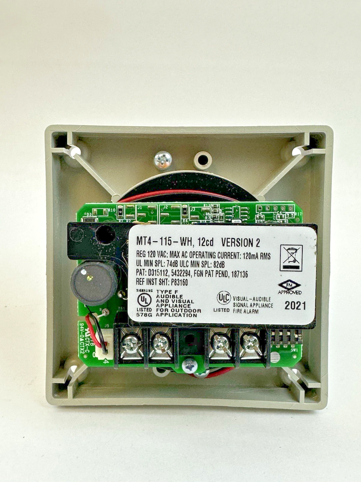 EATON WHEELOCK MT4-115-WH-VNS MULTITONE STROBE WALL MOUNT GRAY 115VAC 15CD