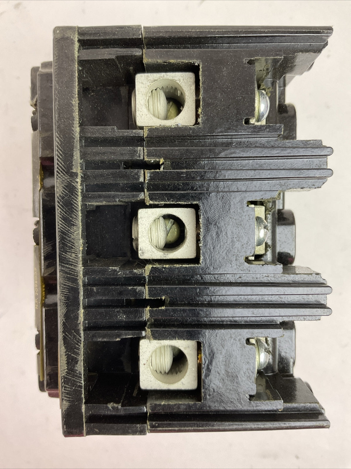 GE TEF136M2050WL CIRCUIT BREAKER 600VAC 10AMP 3POLE