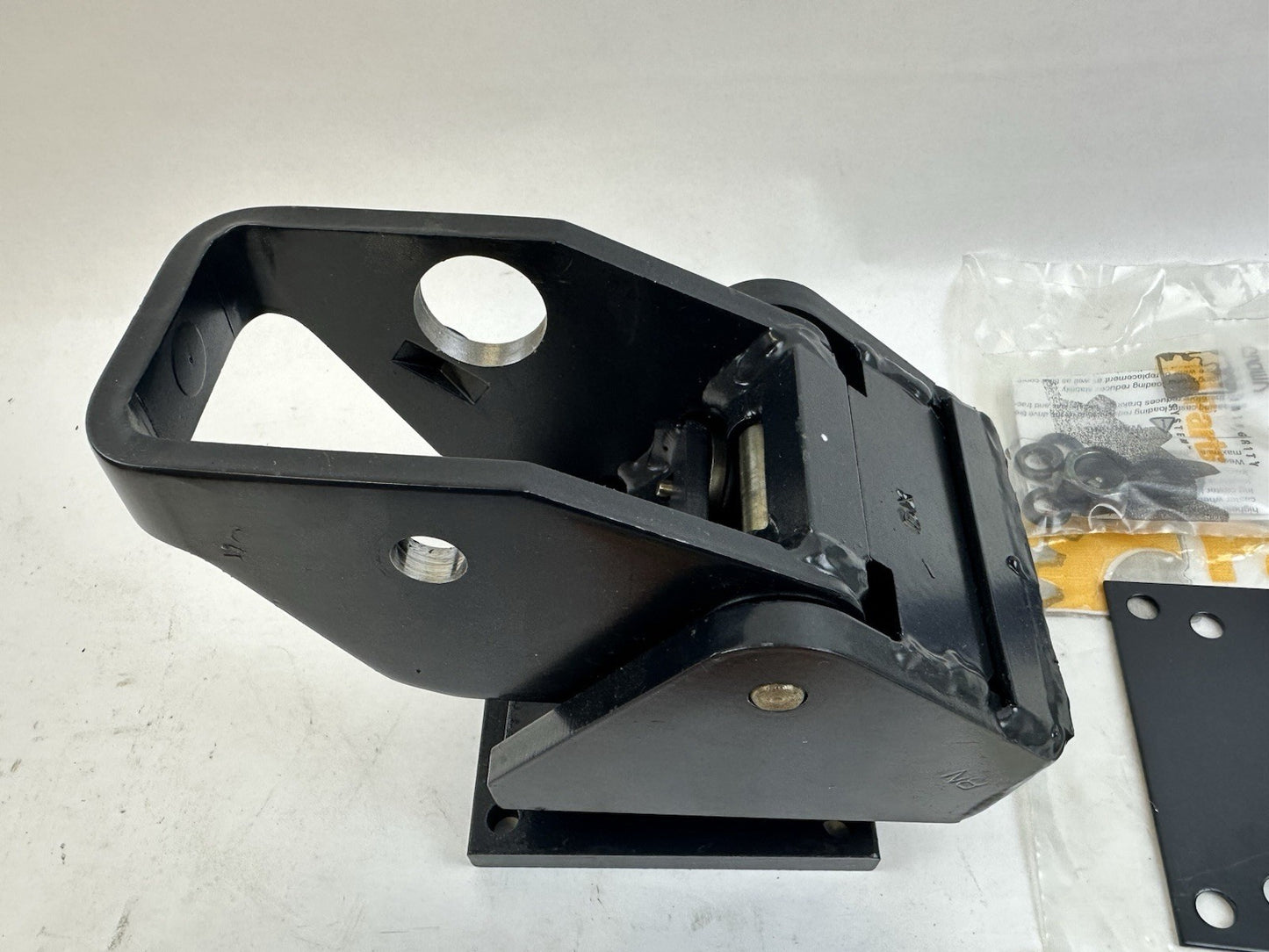 CROWN 133109-001-0S FORKLIFT CASTER KIT