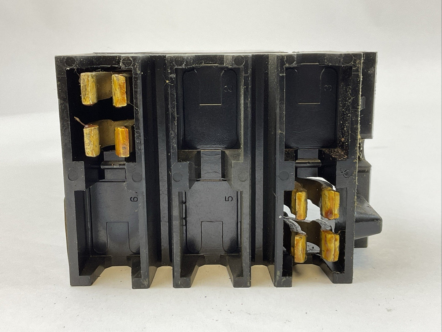 SQUARE D Q222225ACH CIRCUIT BREAKER 225AMP 240VAC 2POLE