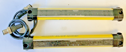 BANNER SLC4E14-160P4 EMITTER 24VDC W/ SLC4R14-160P4 RECIEVER 24VDC 0.1-2M
