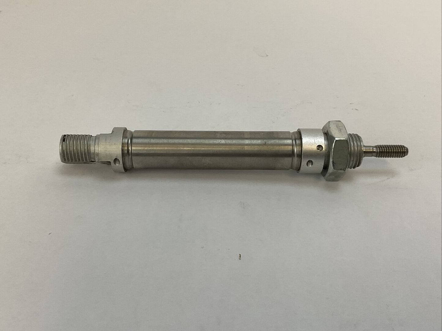 FESTO DSNU-16-40-PPV-A CYLINDER pmax 10 bar