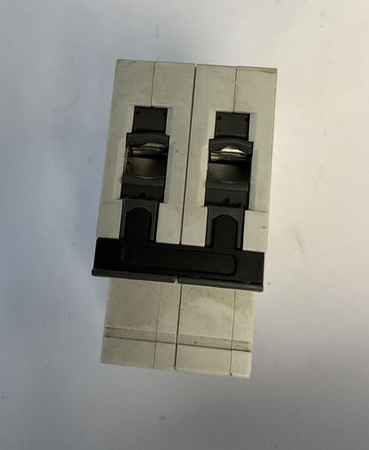 SIEMENS 5SY65 CIRCUIT BREAKER C6 230VAC  30KA***LOTOF3***
