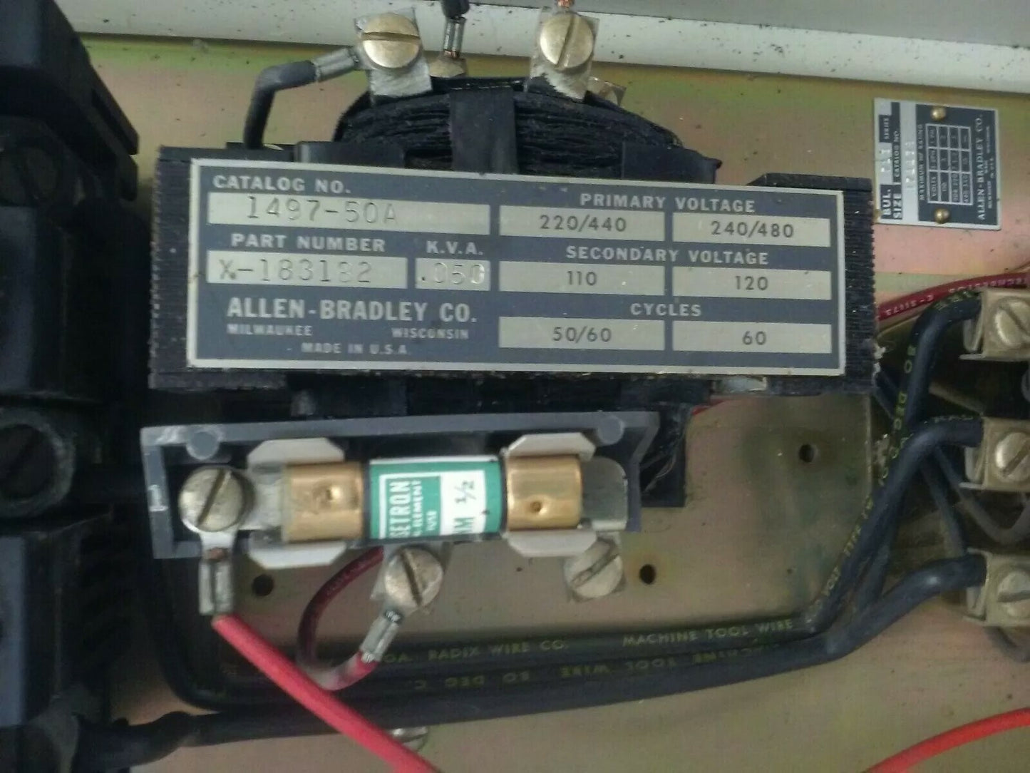 ALLEN BRADLEY SIZE 1 COMBINATION STARTER 872238 SIZE 1 BUL.713 SER. K STARTER