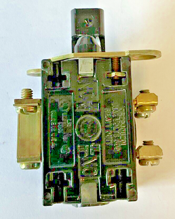 GENERAL ELECTRIC CR2940UX PUSH BUTTON CONTACT BLOCK 110V 50/60CY