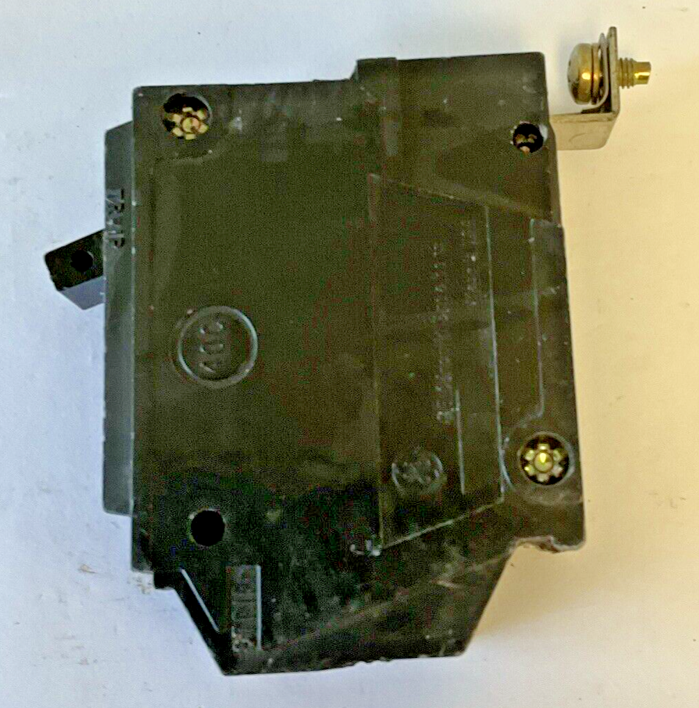 GENERAL ELECTRIC THQB115 CIRCUIT BREAKER 15A 120/240VAC  ***LOTOF3***
