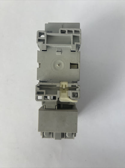 ALLEN BRADLEY STARTER (100-C16*10 CONTACTOR SER B 600VAC 30A 15HP 193-EA4FB)