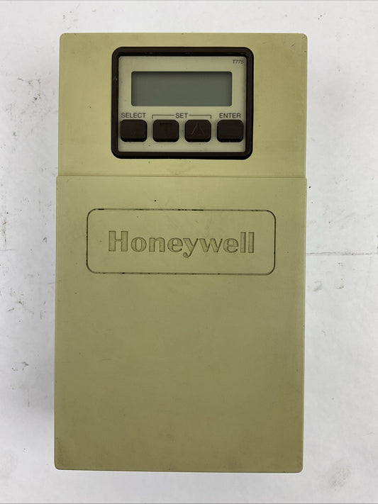 HONEYWELL T775A1035 TEMPERATURE CONTROLLER OUTPUT 120/240VAC