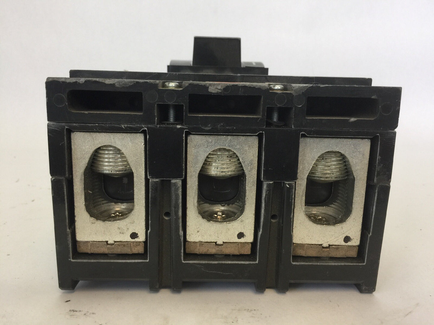 SQUARE D LAP36400MT CIRCUIT BREAKER 400A 250VDC 600VAC LA400A AL400LA LA11021