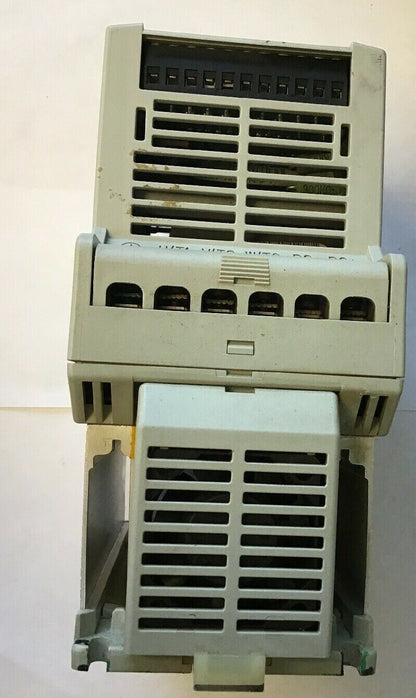 ALLEN BRADLEY 160-BA04NSF1 FREQUENCY DRIVE  SER.C ANALOG S.F. 1.5KW 2HP 380-460V