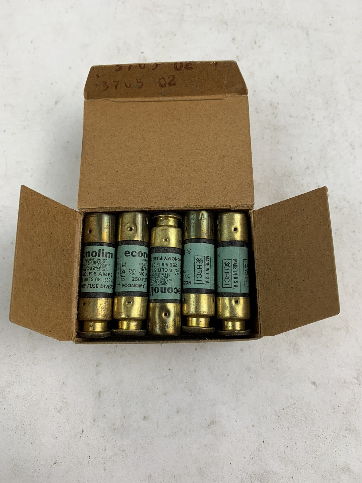.Economy Fuse Econolim NCLR 8 8A 250V Fuse "Lot of 10"