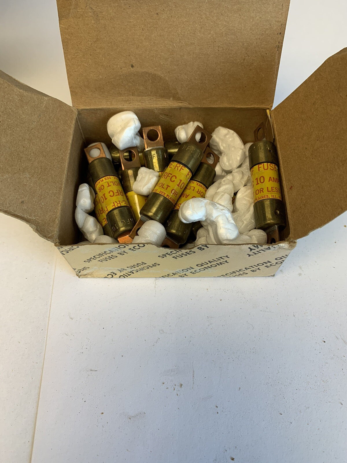 Economy Fuse RFC10 10A 600V Fuse "Lot of 10"