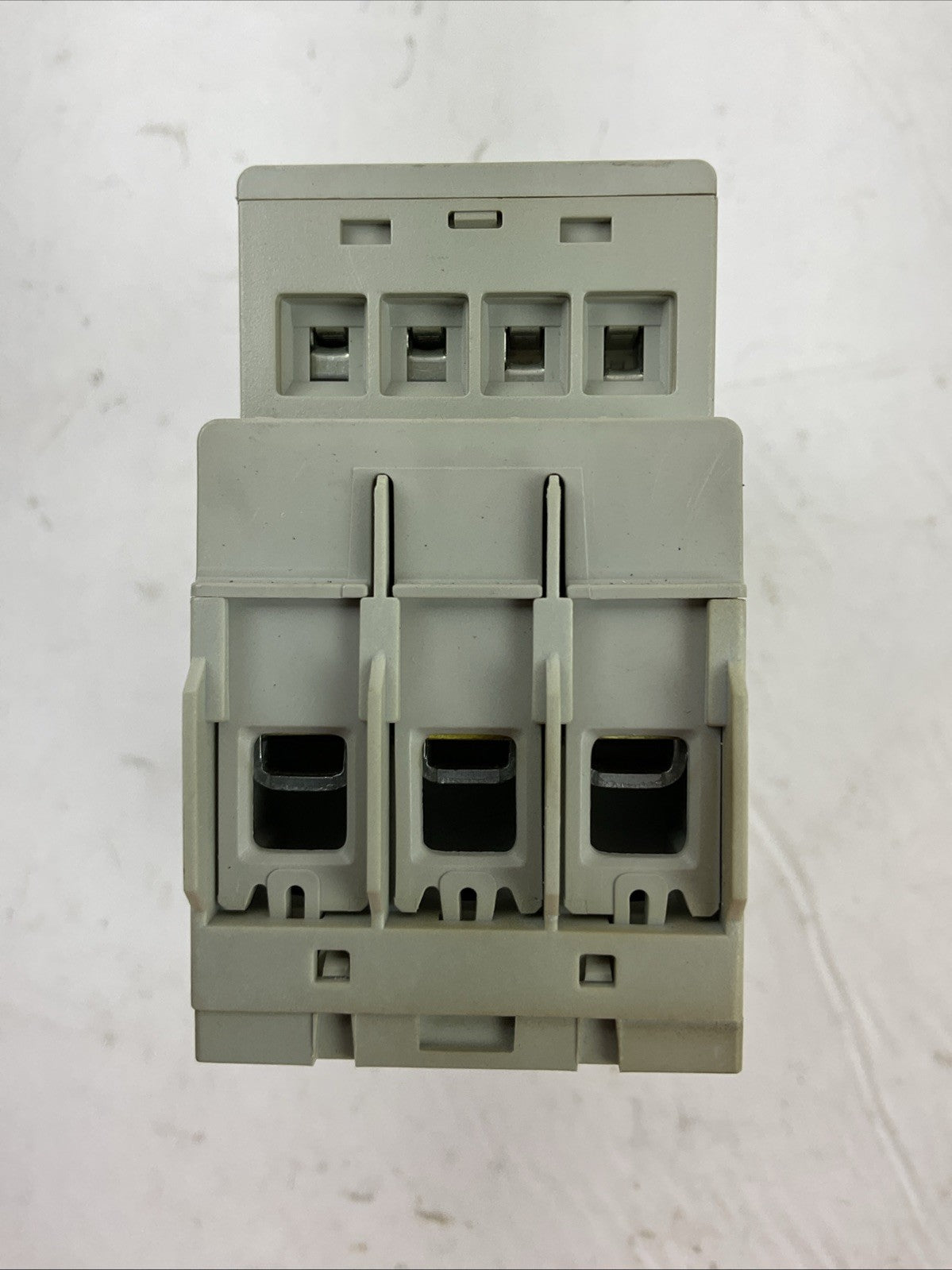 ALLEN BRADLEY STARTER (100-C09D*10 SER A COIL 24VDC + 193-ED1DB 3.2-16A SER C)