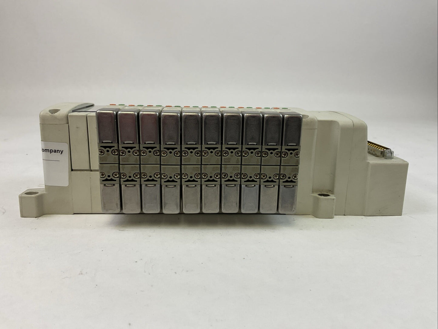 SMC VV5QC11-12C4FD0-N D-SUB CONNECTOR BASE (10)VQC1401N-51 SOLENOID VALVE