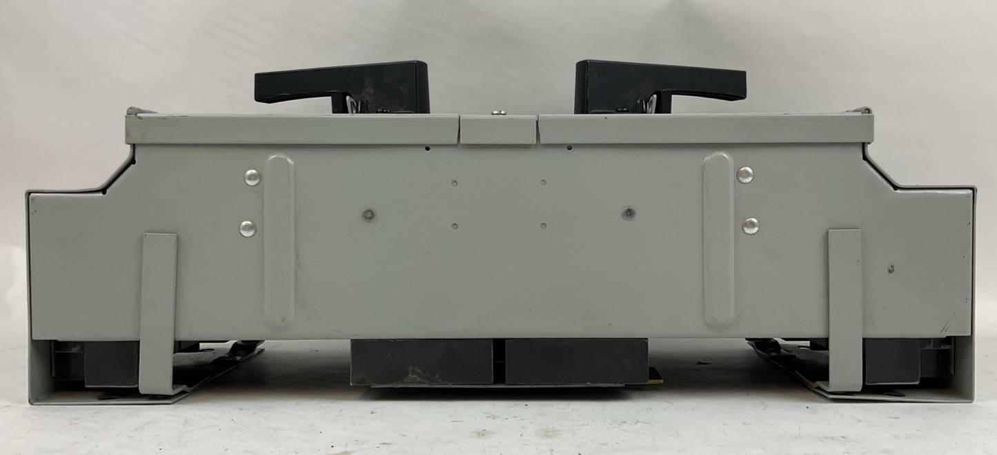 SIEMENS V7E3633R SER A 600V 100AMP 3PHASE 3POLE TWIN FUSIBLE VACU-BREAK SWITCH