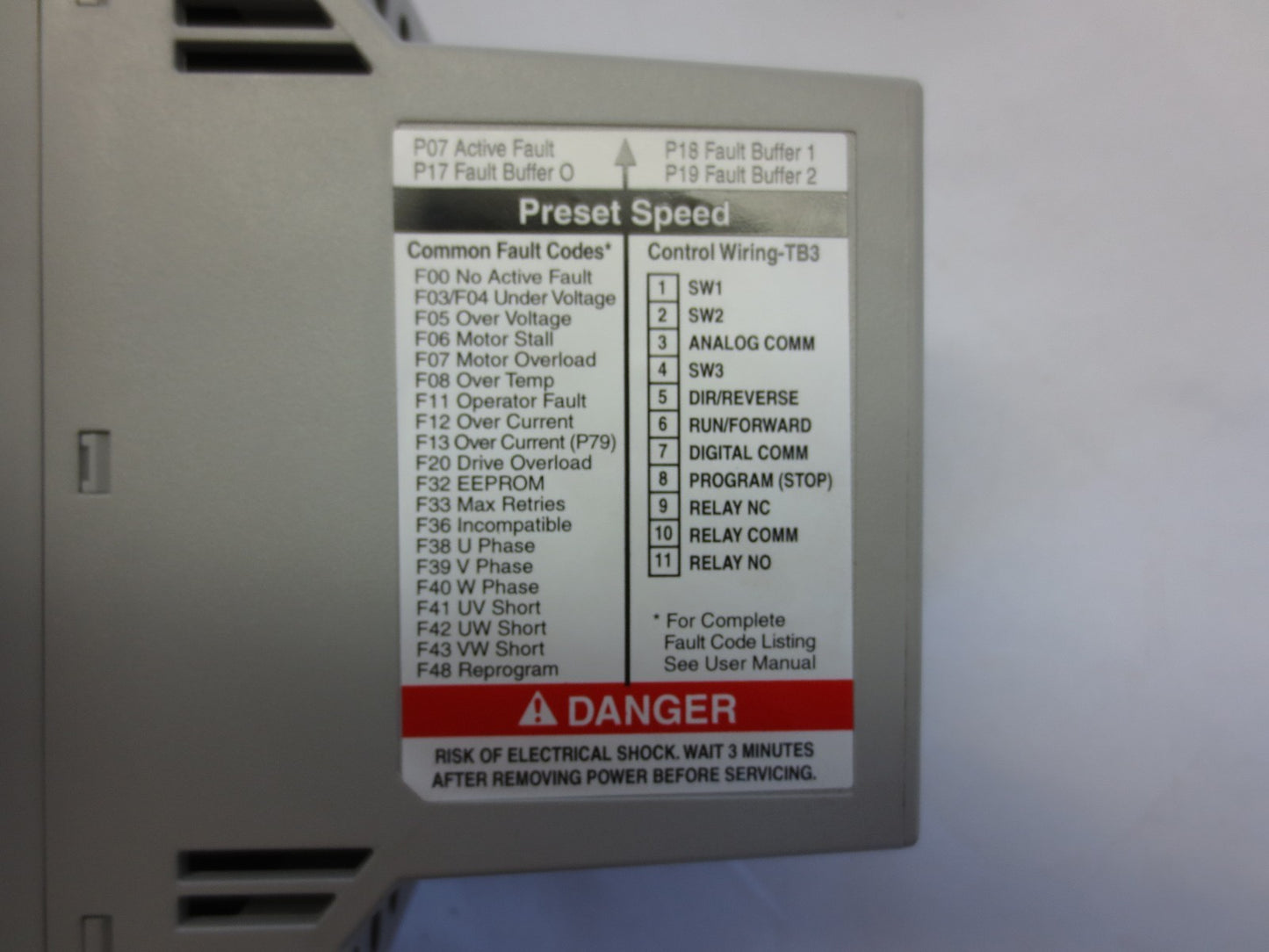 ALLEN-BRADLEY 160-BA02PPS1 W/ 160-B1 & 160-P1 - SMART SPEED CONTROLLER AC DRIVE
