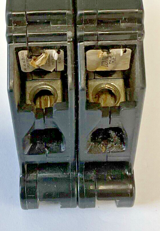 CULTER HAMMER CH270 CIRCUIT BREAKER 120/240VAC 2POLE MISSING SCREWS***LOTOF3***