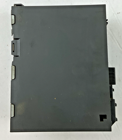 SIEMENS 6SE6440-2UD13-7AA1 FREQUENCY INVERTER MICROMASTER 440 VER.H01/2.21