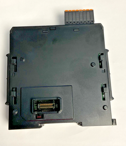 KEYENCE GC-S84 SAFETY CONTROLLER 24VDC 0.5A