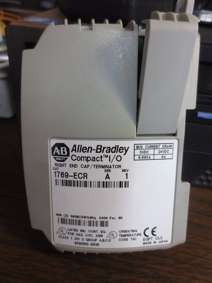 ALLEN-BRADLEY 1769-ECR COMPACT I/O RIGHT END CAP / TERMINATOR, Rev. 2.