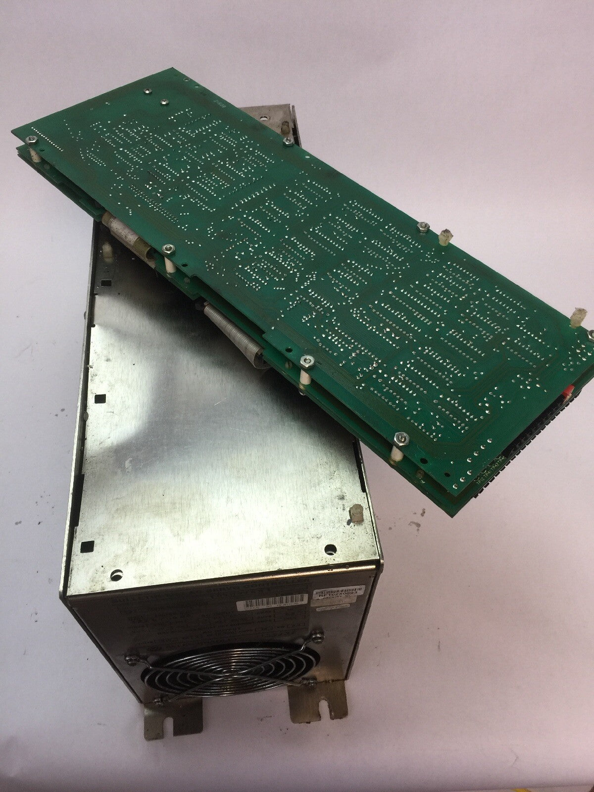 ALLEN BRADLEY 1391B-ESAA15-AQB AC SERVO CONTROLLER INPUT 230V 15 A OUTPUT 210V