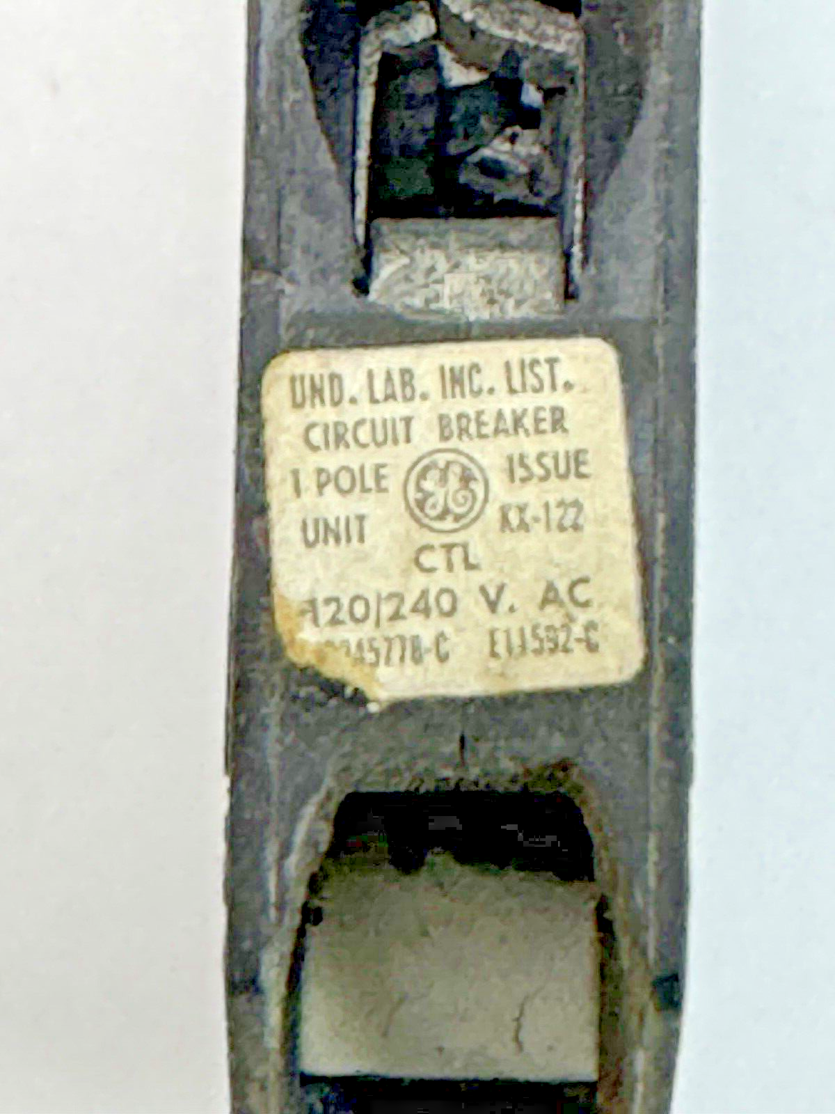 GE **LOT OF 6** THQP140 - CIRCUIT BREAKERS -  1 POLE, 40 A, 240 VAC