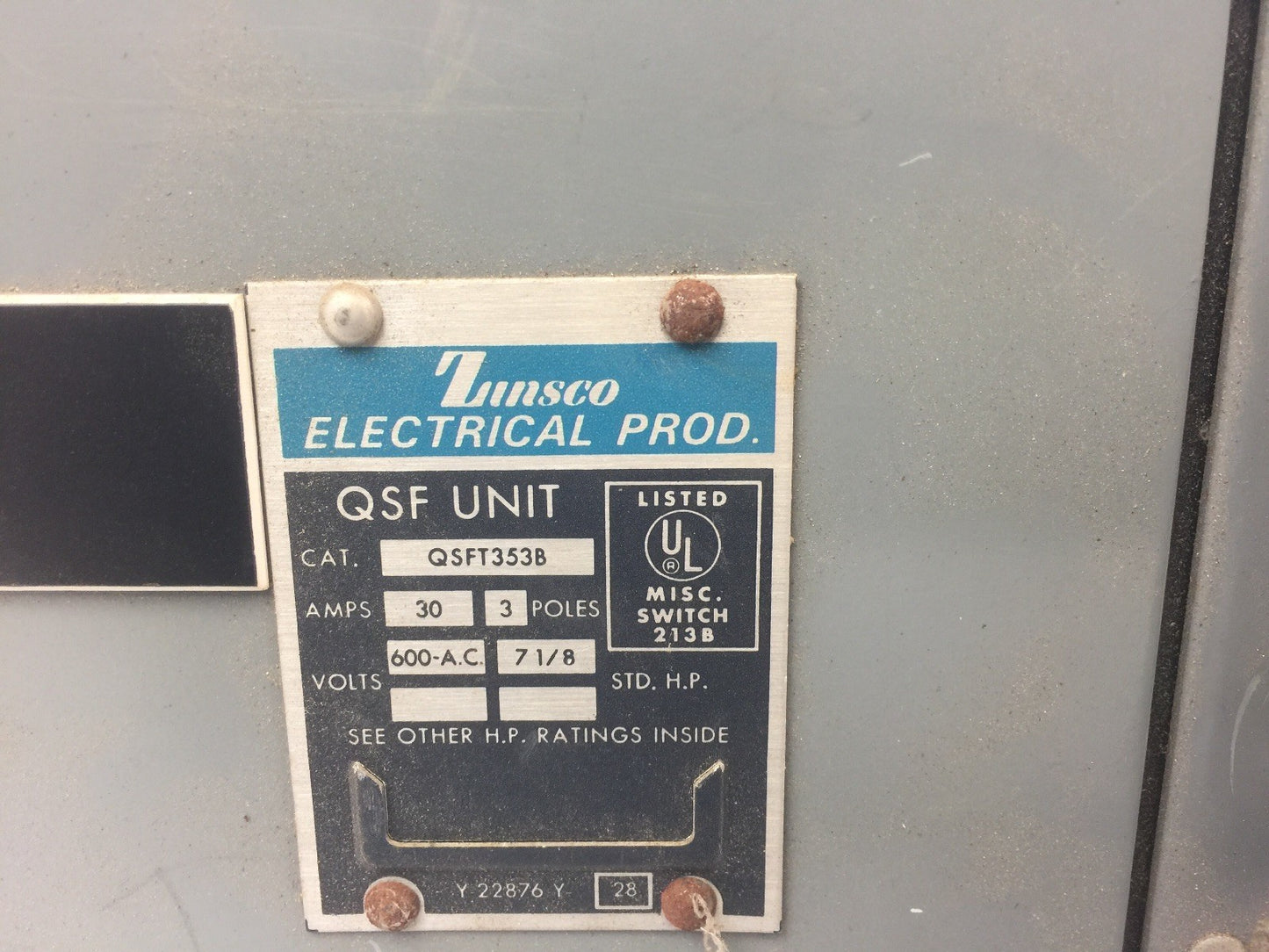 ZINSCO QSFT353B TWIN PANELBOARD FUSIBLE 30AMP 600VAC 3 POLE 7 1/8 HP