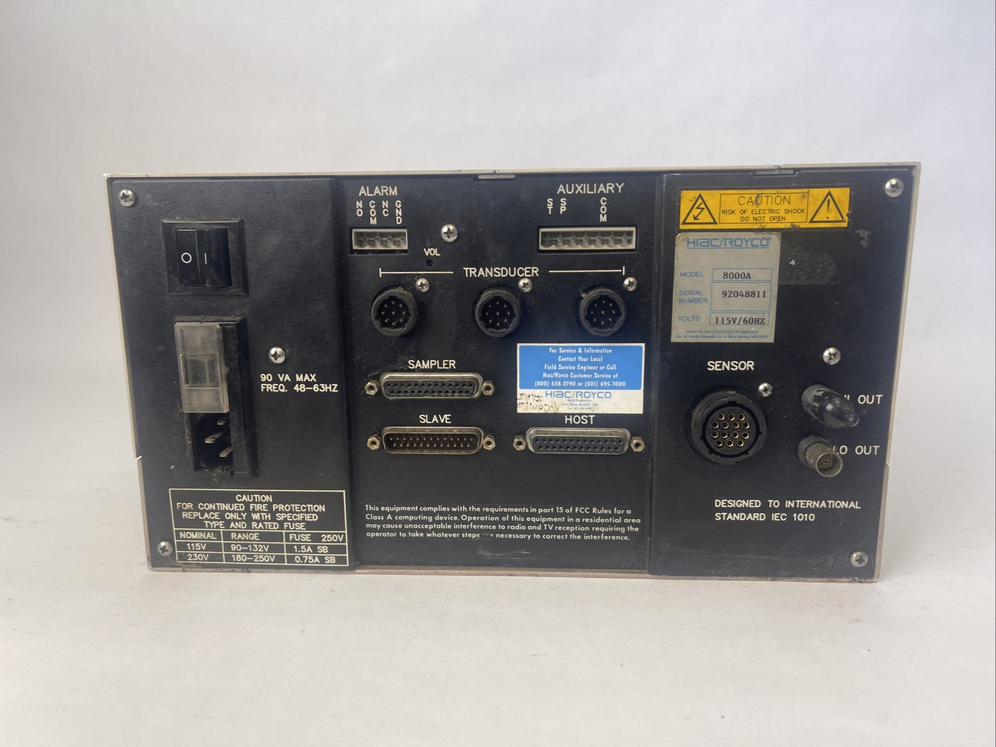 HIAC / ROYCO 8000A CONTAMINATION COUNTER 115/230VAC 1.5/0.75A *PARTS SOLD AS IS*
