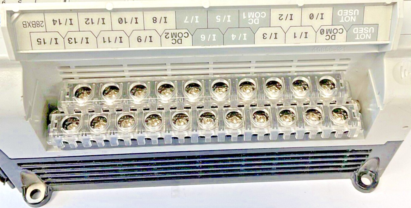 ALLEN BRADLEY 1764-28BXB BASE AND CONTROLLER  SER.B REV.A 24VDC MICROLOGIX 1500