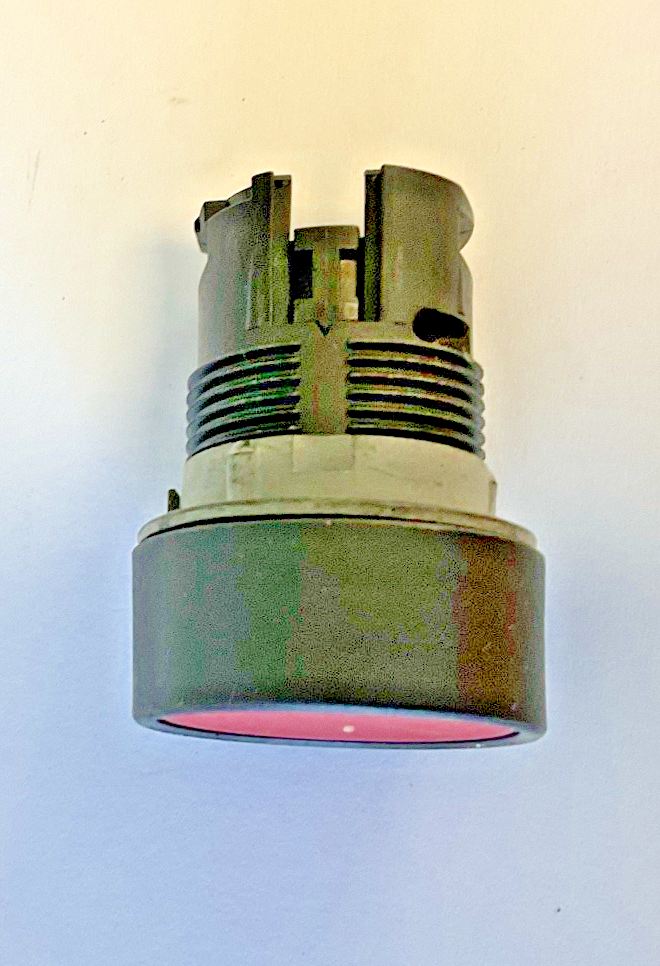 ALLEN BRADLEY 800EP-F4 FLUSH PUSH BUTTON ***LOTOF4***